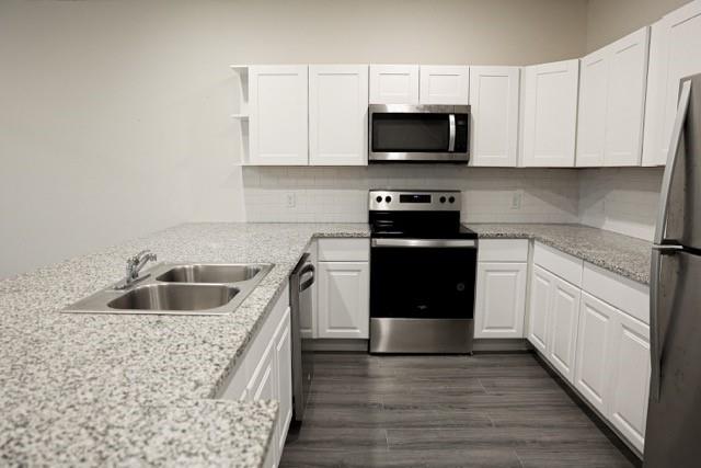 802 South 5th Street, Unit 1 Bonham, TX 75418 - Photo 17 of 25 Kitchen