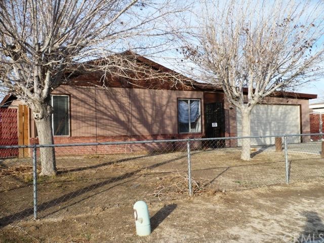 16570 Lariat Road Victorville, CA 92395 - Photo 1 of 1
