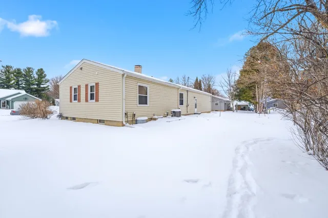 $279,000 | 61 Cedar Street, Ripon, WI 54971