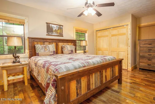 $899,900 | 2202 Applewood Road, Sevierville, TN 37862