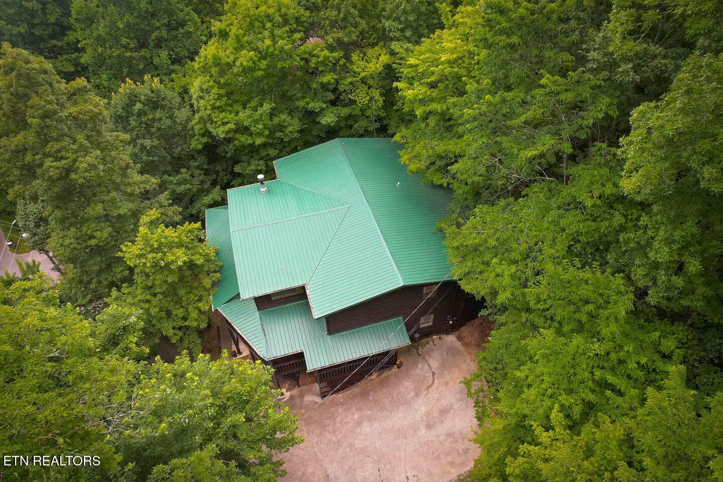 2202 Applewood Road Sevierville, TN 37862 - Photo 28 of 28 beyc69bb235d436ce