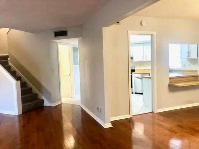 $2,950 | 4300 Hazel Avenue, Unit C, Palm Beach Gardens, FL 33410