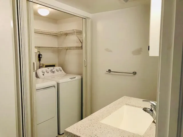 $2,950 | 4300 Hazel Avenue, Unit C, Palm Beach Gardens, FL 33410