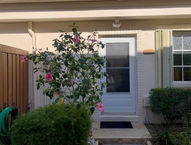 $2,950 | 4300 Hazel Avenue, Unit C, Palm Beach Gardens, FL 33410