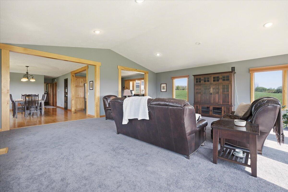 11391 Banning Road Mount Vernon, OH 43050 - Photo 17 of 56