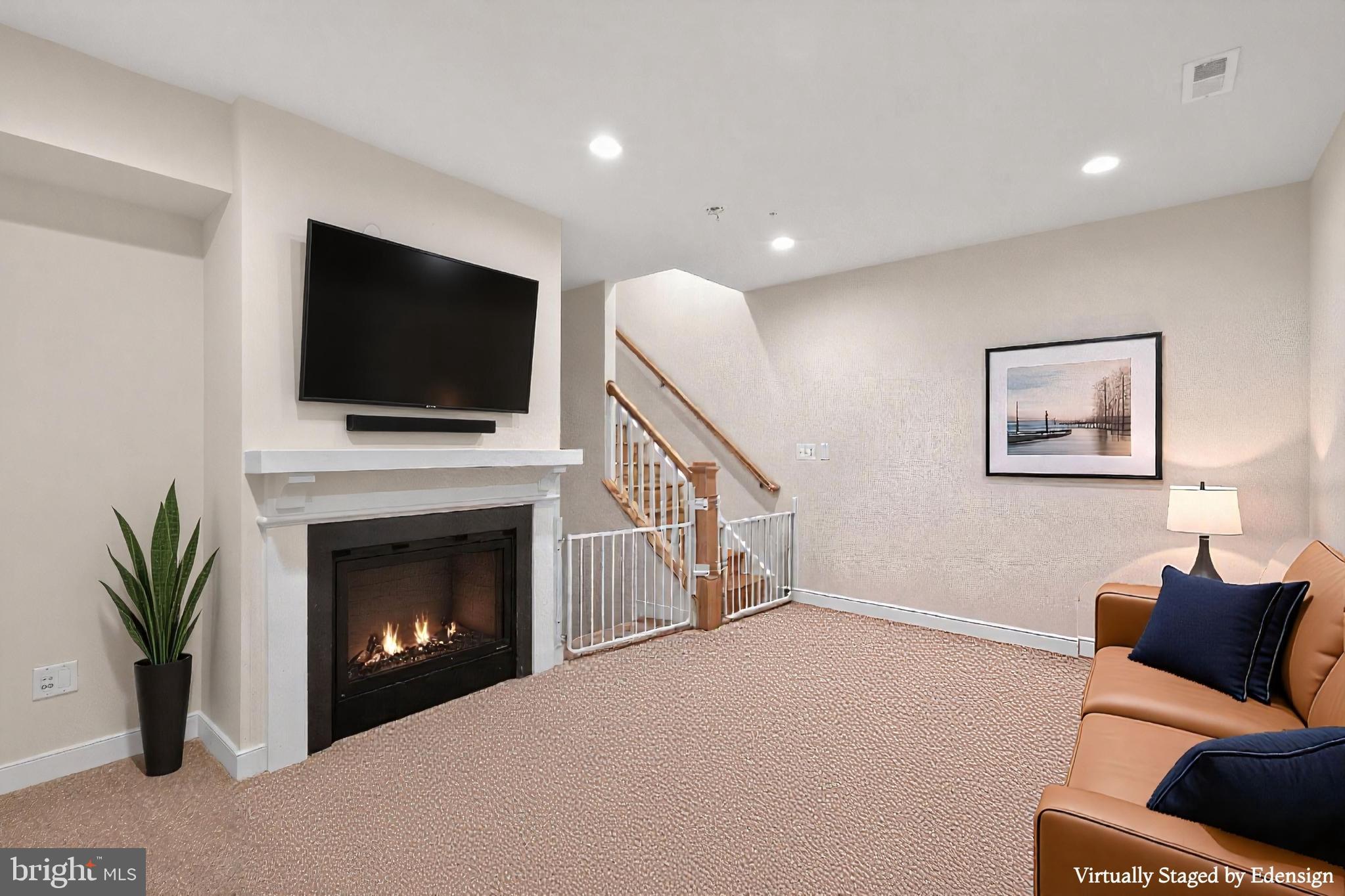 2711 Cassedy Street Silver Spring, MD 20910 - Photo 25 of 36 Family Room/Recreation Room Virtually Staged