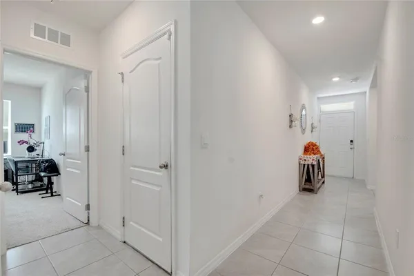 $350,000 | 5258 Mahogany Drive, Mount Dora, FL 32757