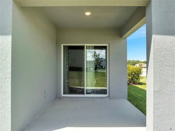 $350,000 | 5258 Mahogany Drive, Mount Dora, FL 32757