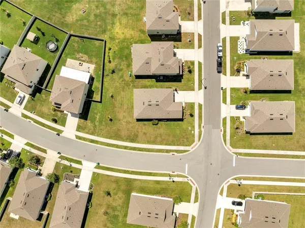 $350,000 | 5258 Mahogany Drive, Mount Dora, FL 32757