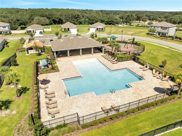 $350,000 | 5258 Mahogany Drive, Mount Dora, FL 32757