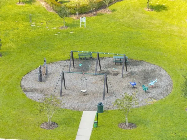 $350,000 | 5258 Mahogany Drive, Mount Dora, FL 32757