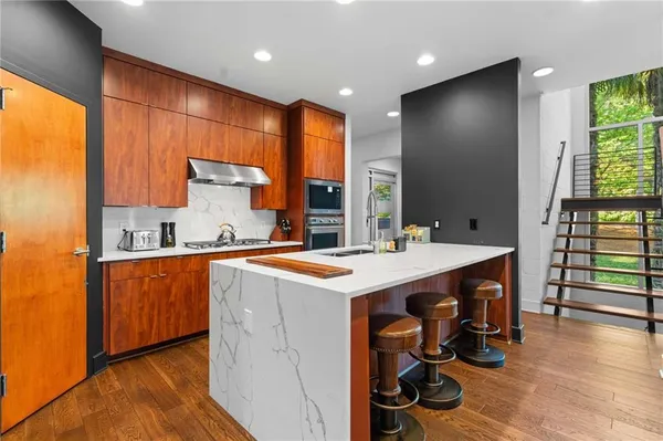 $1,695,000 | 1960 Tall Tree Drive Northeast, Atlanta, GA 30324