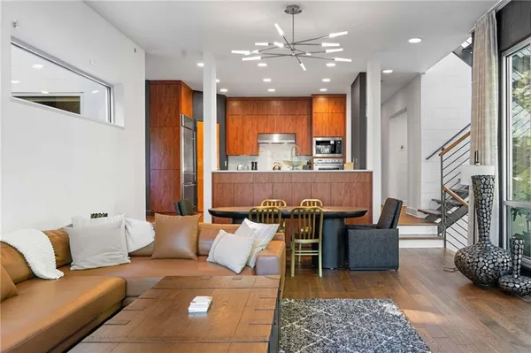 $1,695,000 | 1960 Tall Tree Drive Northeast, Atlanta, GA 30324