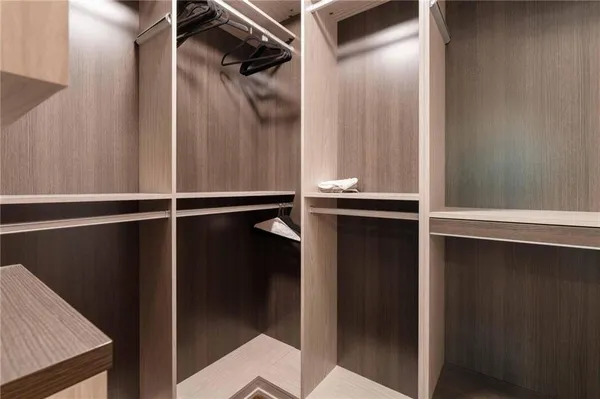 $1,695,000 | 1960 Tall Tree Drive Northeast, Atlanta, GA 30324