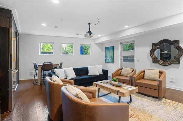 $1,695,000 | 1960 Tall Tree Drive Northeast, Atlanta, GA 30324