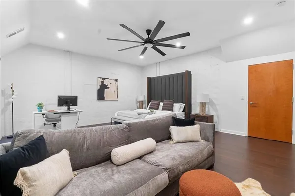 $1,695,000 | 1960 Tall Tree Drive Northeast, Atlanta, GA 30324