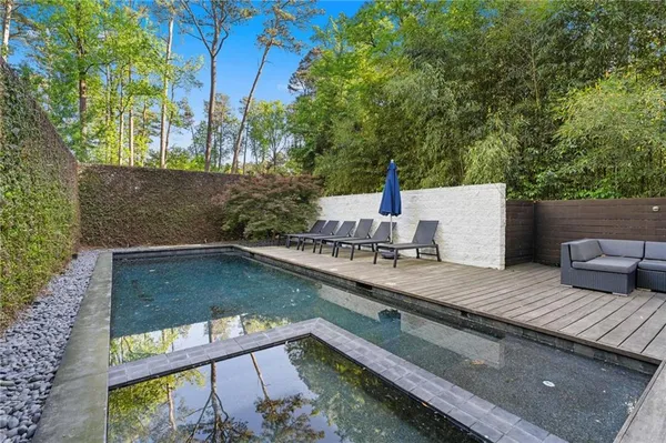 $1,695,000 | 1960 Tall Tree Drive Northeast, Atlanta, GA 30324