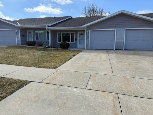 $259,900 | 1159 Stillwater Lane, Hartford, WI 53027