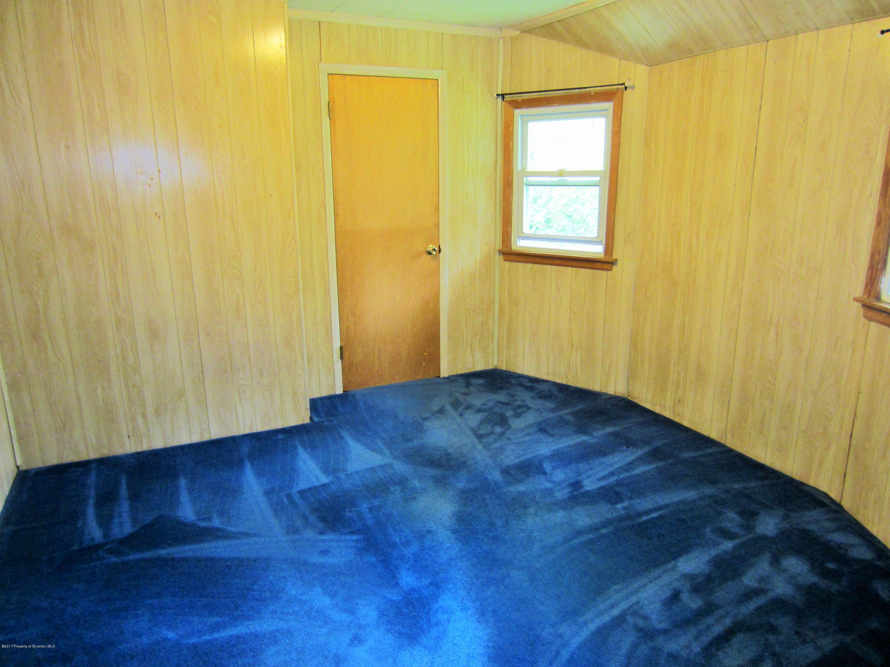 209 Venard Road Clarks Green, PA 18411 - Photo 8 of 17 Gallery Image 8