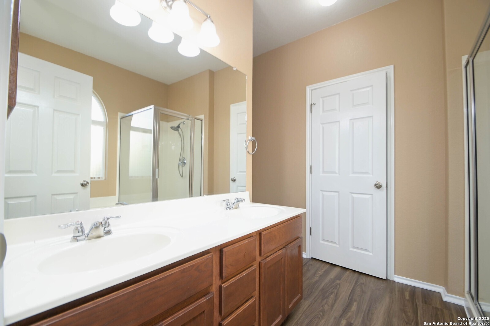 745 Hollow Ridge Schertz, TX 78108 - Photo 9 of 15