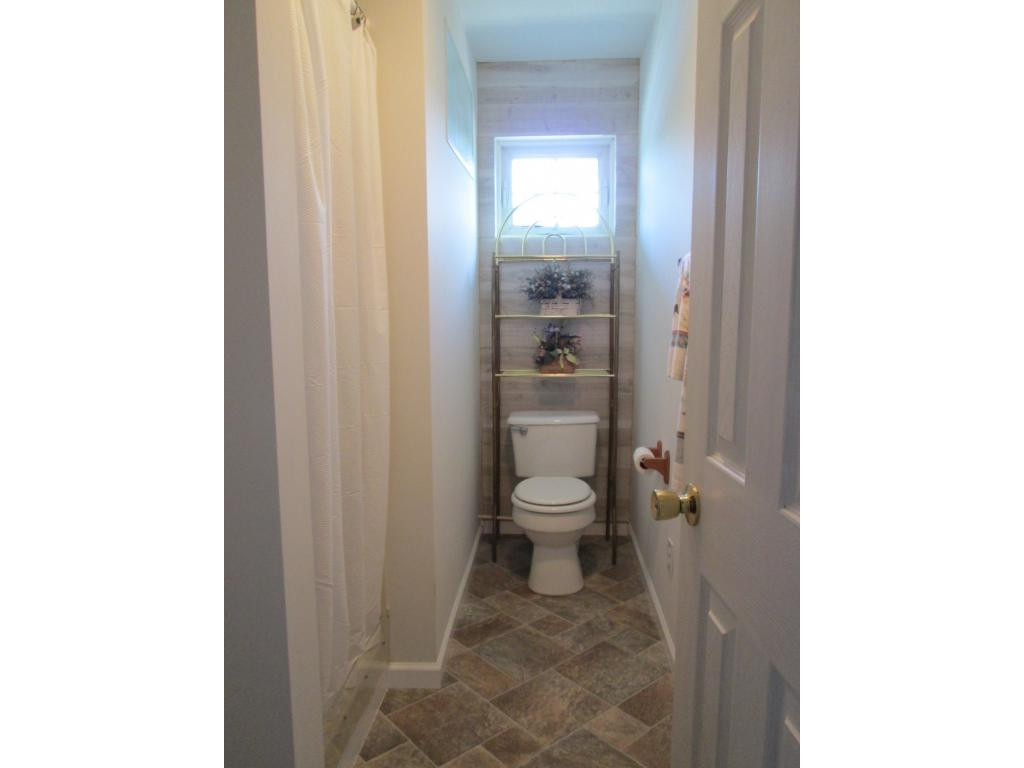 1120 Reece Hill Road Mountain City, TN 37683 - Photo 21 of 36 Bath 3
