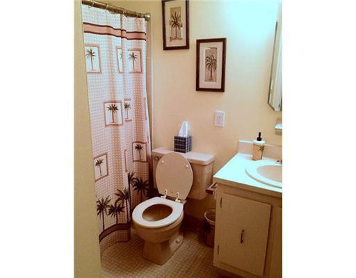 4549 Baldric Street Boca Raton, FL 33428 - Photo 16 of 22 Bathroom