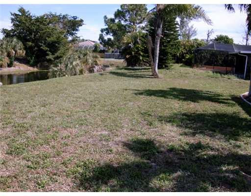4549 Baldric Street Boca Raton, FL 33428 - Photo 21 of 22 Yard/Garden