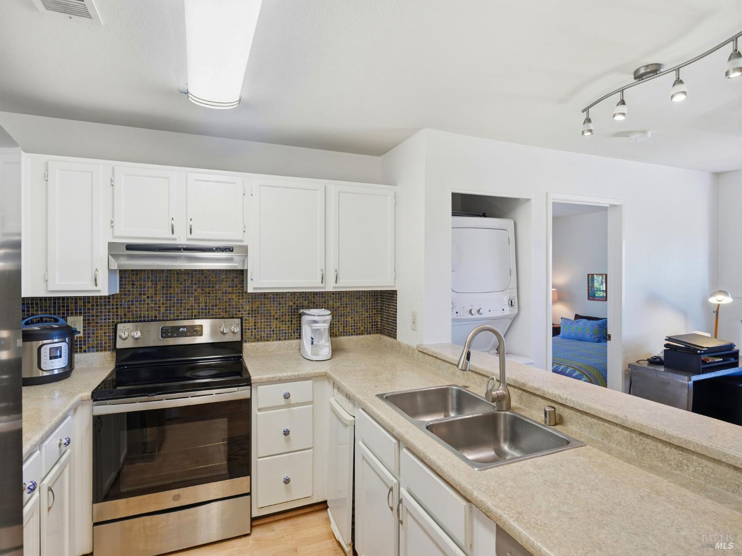 240 Seagull Row Novato, CA 94945 - Photo 17 of 24