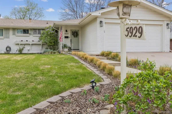 $750,000 | 5929 South Steele Street, Centennial, CO 80121