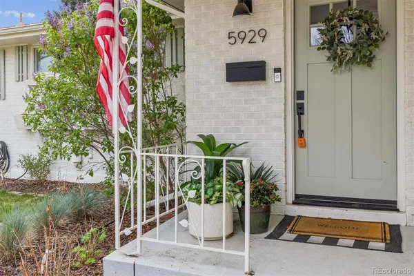 $750,000 | 5929 South Steele Street, Centennial, CO 80121