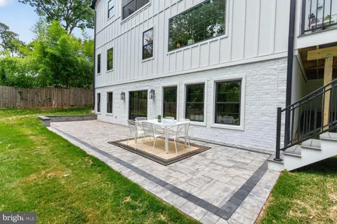 $2,899,000 | 6405 Olmi Landrith Drive, Alexandria, VA 22307