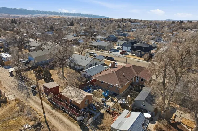 $310,000 | 1235 South Wilson Street, Casper, WY 82601