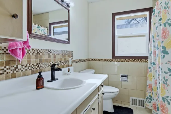 $310,000 | 1235 South Wilson Street, Casper, WY 82601