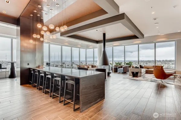 a room with lots of table and chair