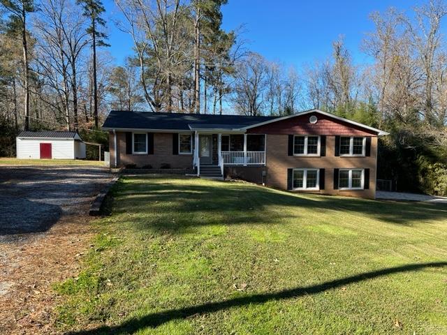 142 Crescent Road Greenwood, SC 29649 - Photo 1 of 27 Gallery Image 1