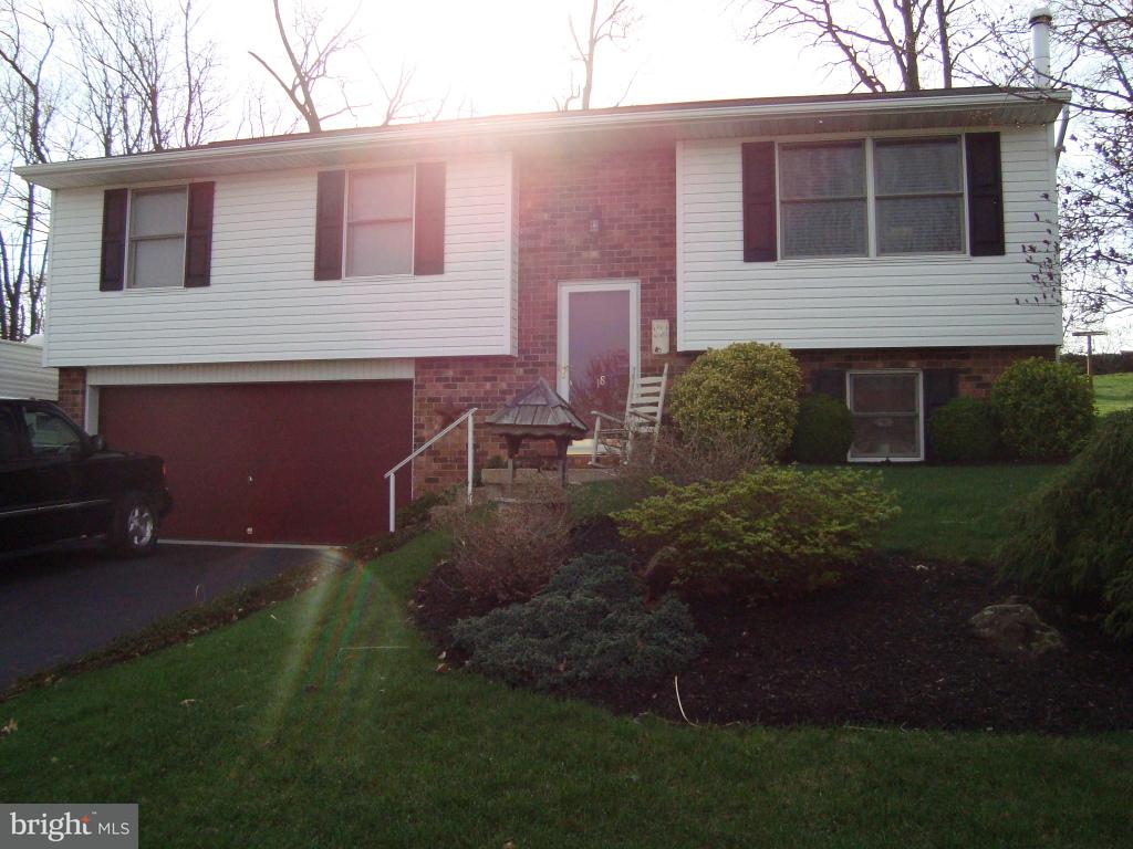 18 Hayloft Road Denver, PA 17517 - Photo 1 of 12 Gallery Image 1