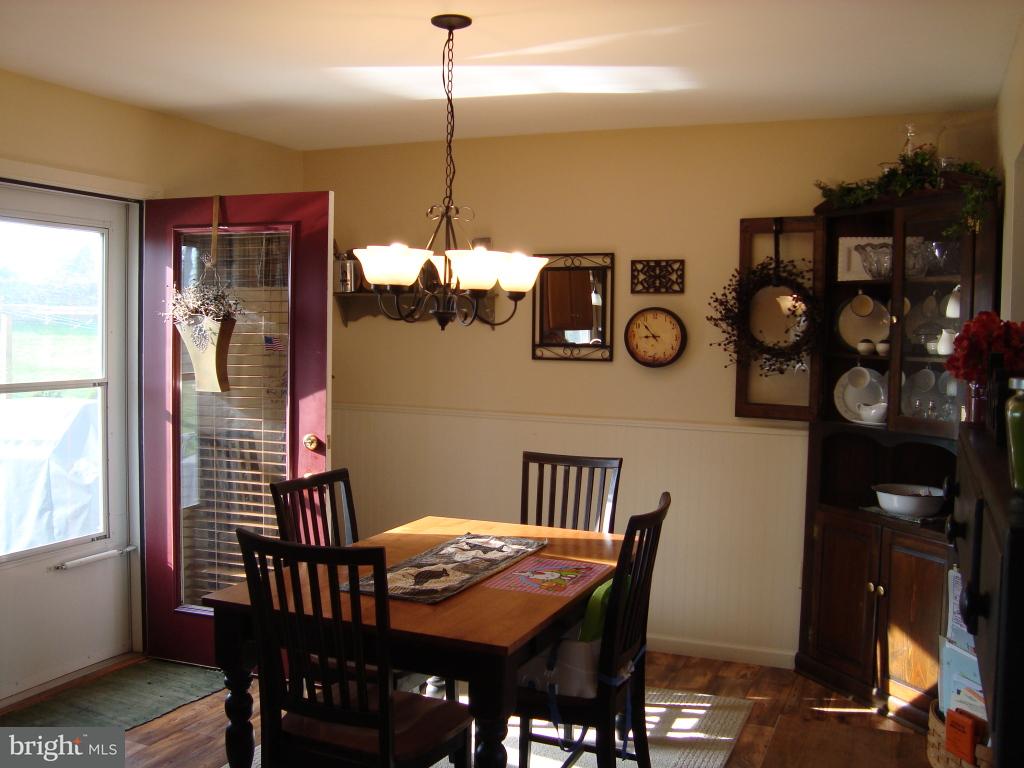 18 Hayloft Road Denver, PA 17517 - Photo 2 of 12 Gallery Image 2
