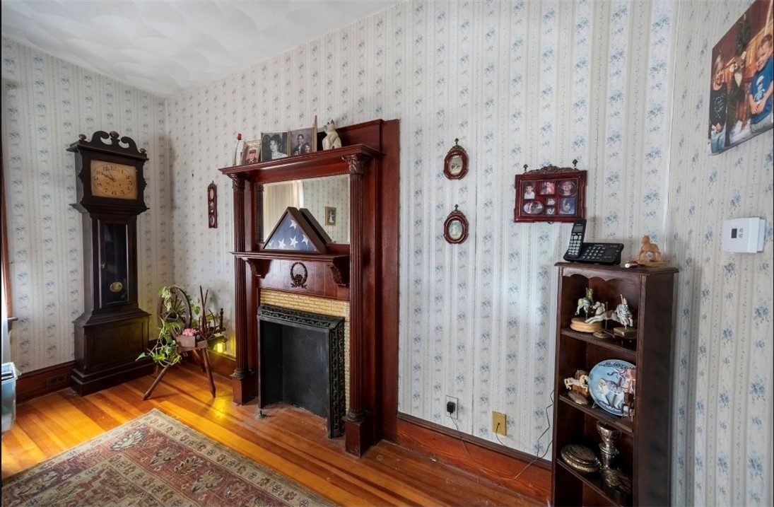401 Summer Street Woonsocket, RI 02895 - Photo 4 of 23 Formal living room