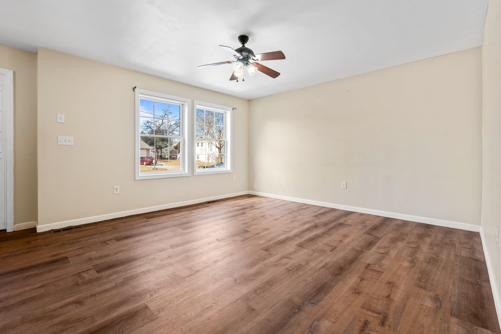 70 Stevens Street Manchester, NH 03103 - Photo 3 of 40