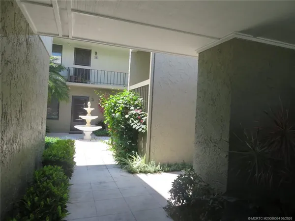 $2,000 | 800 Northwest Fork Road, Unit 64, Stuart, FL 34994
