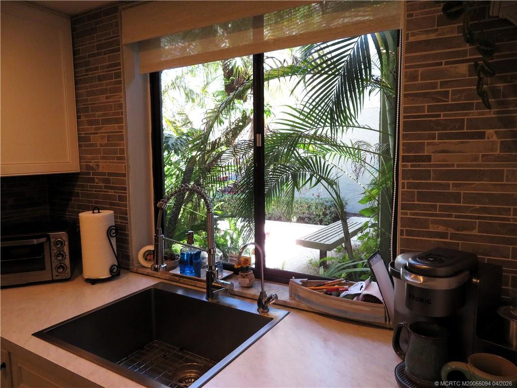 800 Northwest Fork Road, Unit 64 Stuart, FL 34994 - Photo 8 of 36