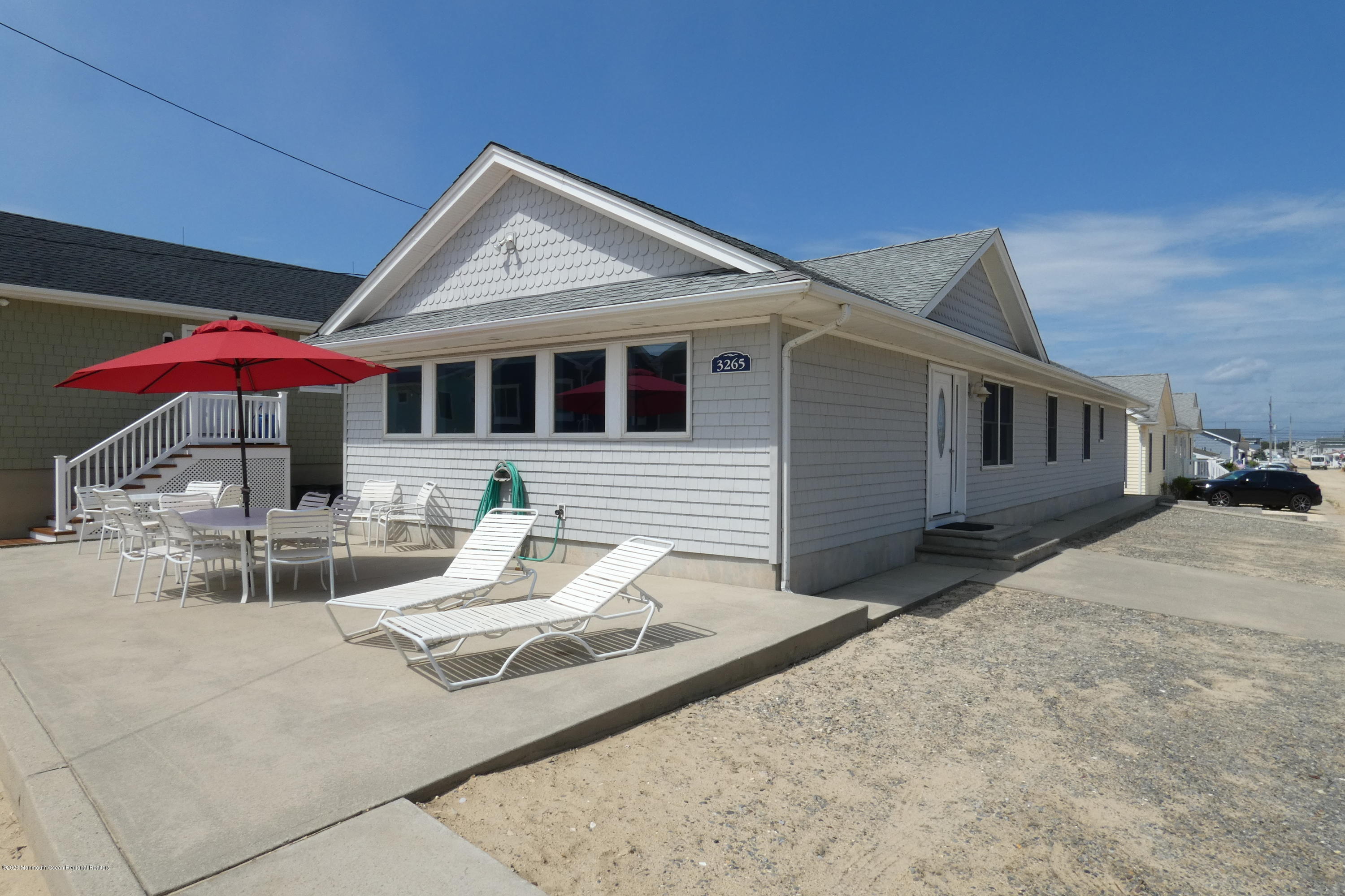 3265 Seaview Road Lavallette, NJ 08735 - Photo 4 of 31 P1060302