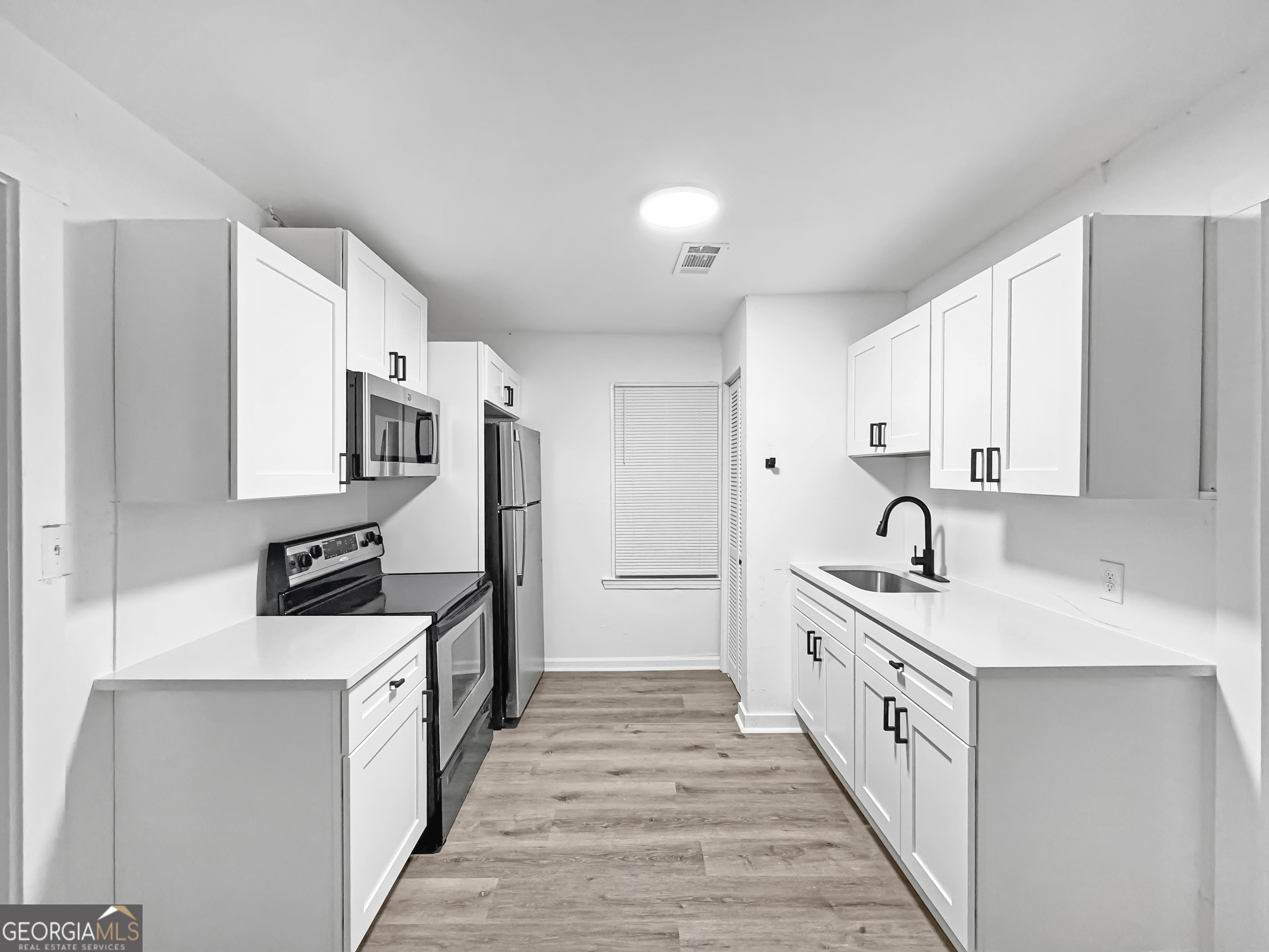 305 Chestnut Street Fort Valley, GA 31030 - Photo 5 of 27