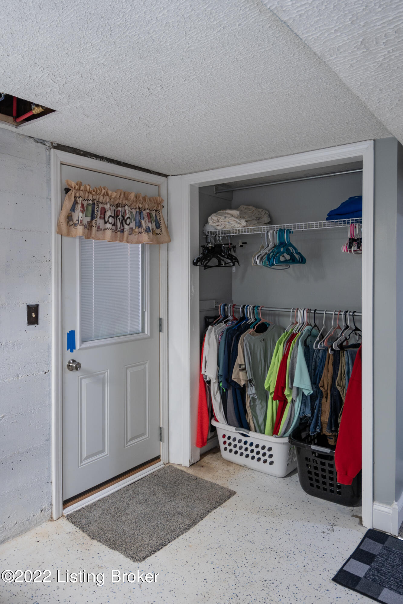 3084 Zoneton Road Shepherdsville, KY 40165 - Photo 45 of 78 3084ZonetonRd-41