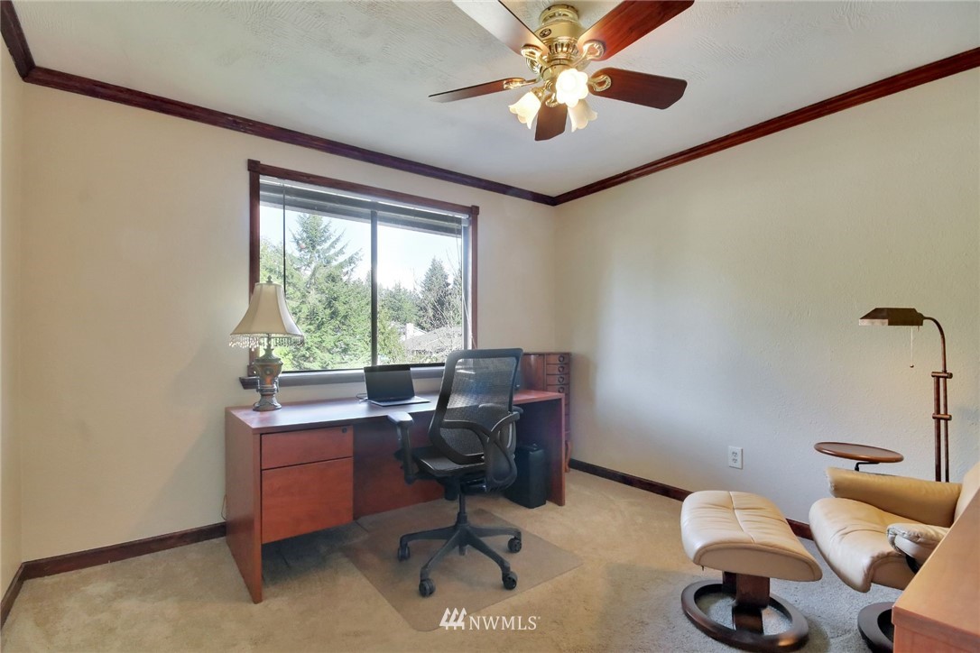 16015 Southeast 166 Street Renton, WA 98058 - Photo 17 of 33 Gallery Image 17