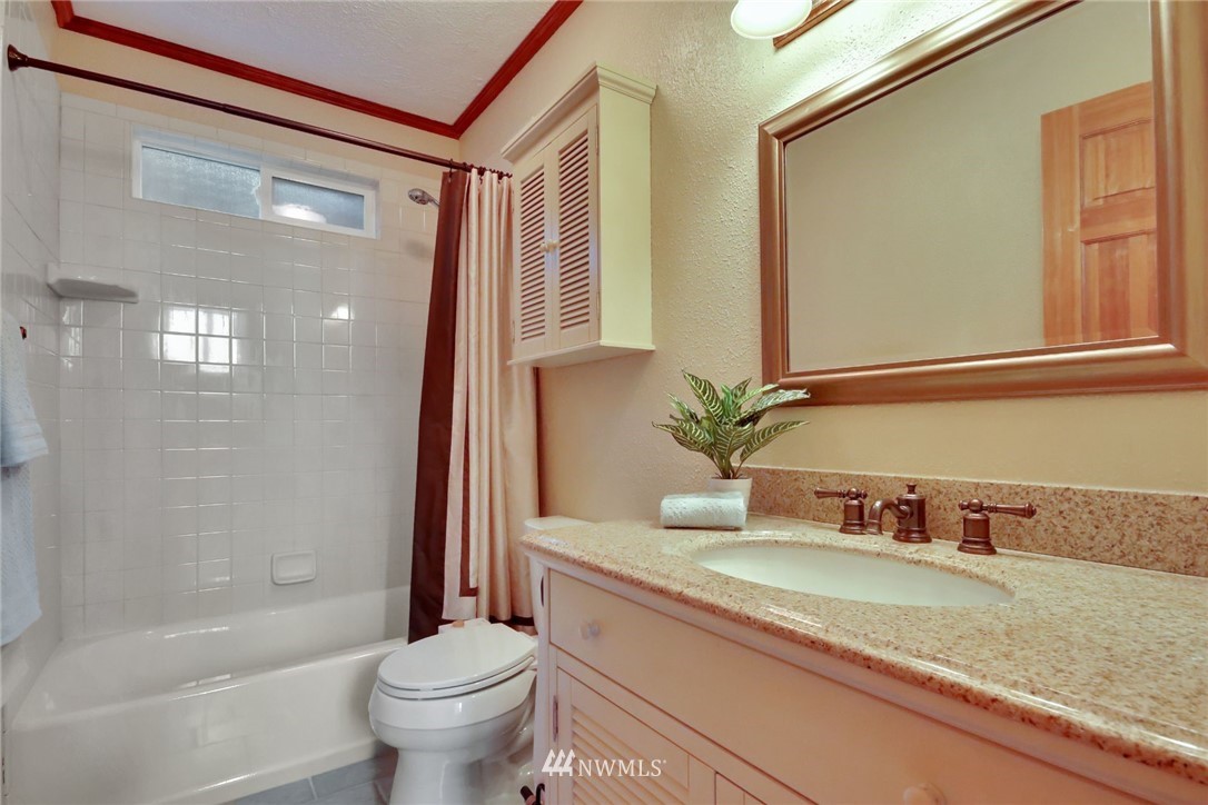 16015 Southeast 166 Street Renton, WA 98058 - Photo 23 of 33 Gallery Image 23