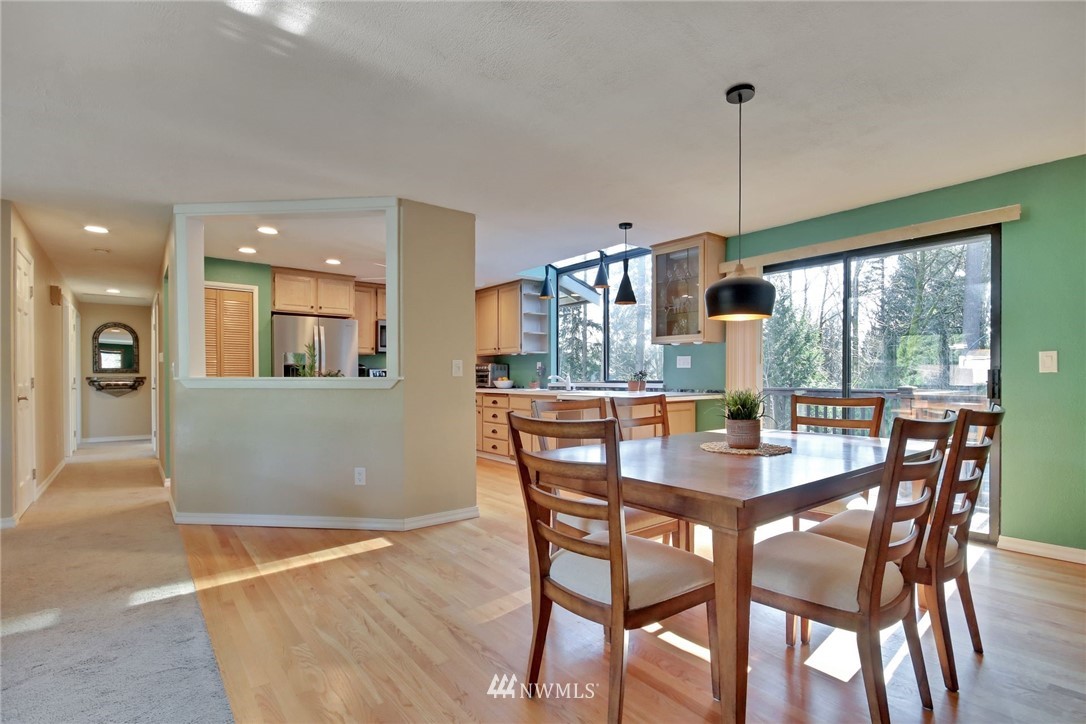 16015 Southeast 166 Street Renton, WA 98058 - Photo 6 of 33 Gallery Image 6