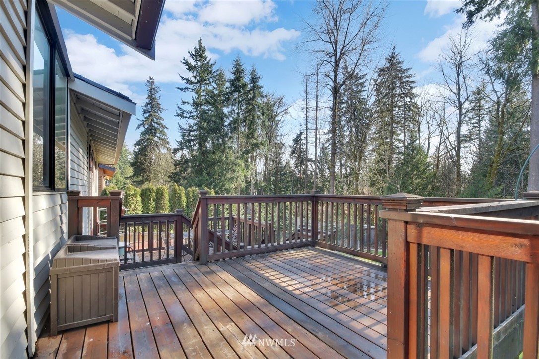 16015 Southeast 166 Street Renton, WA 98058 - Photo 7 of 33 Gallery Image 7
