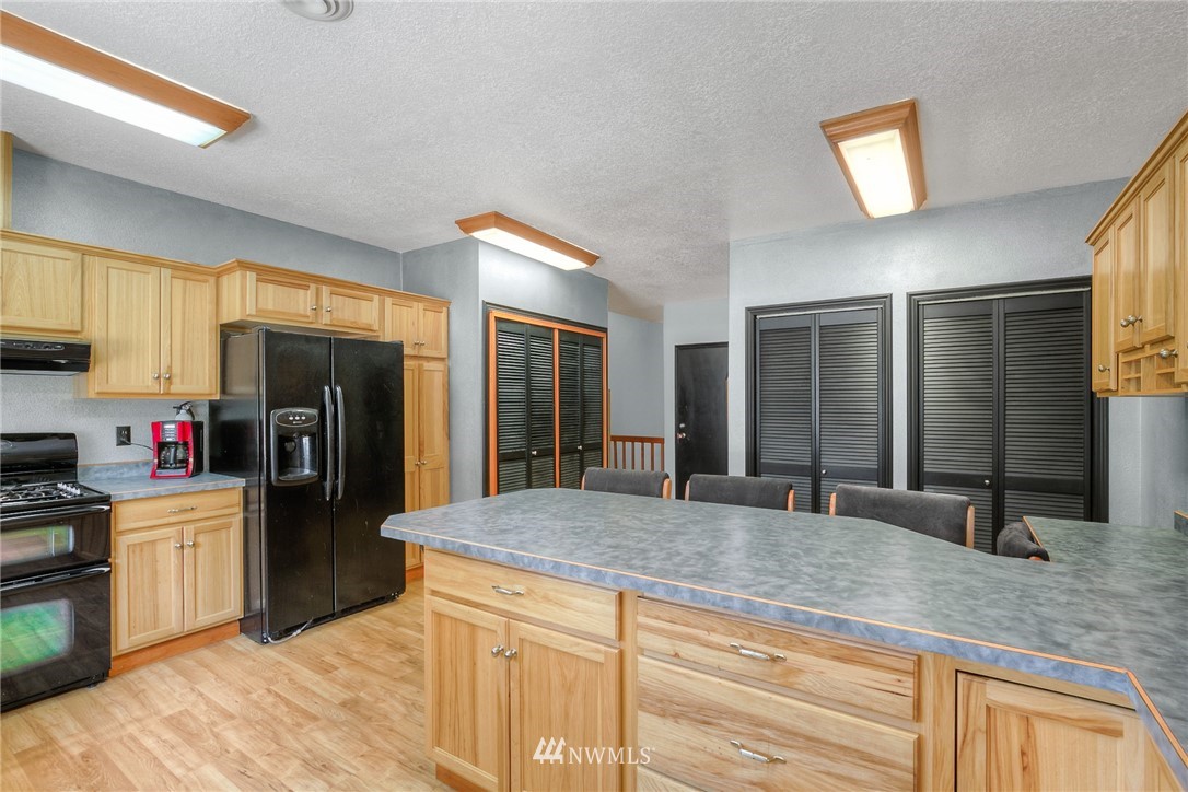 129 Kennicott Road Chehalis, WA 98532 - Photo 6 of 27