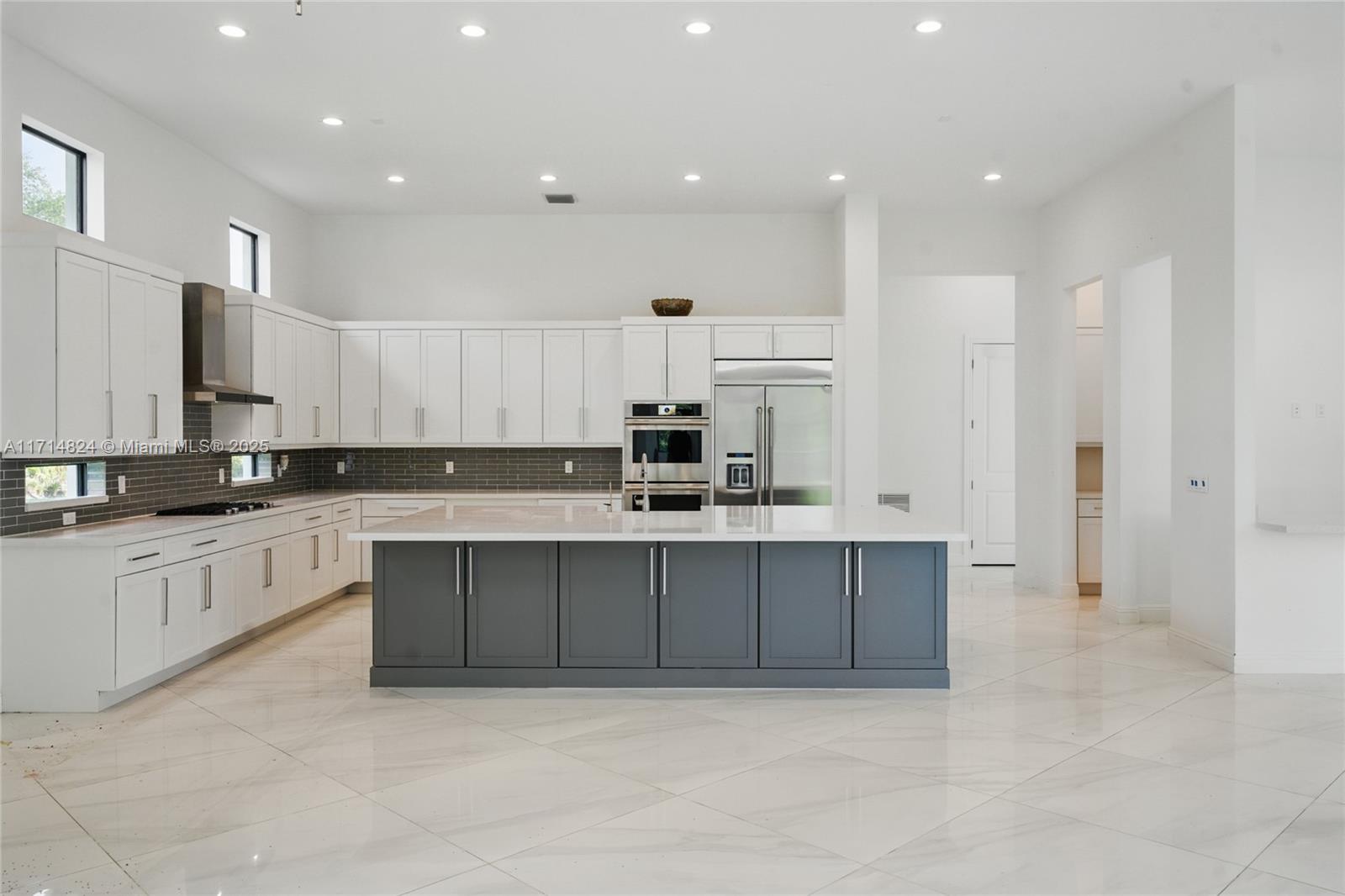 17803 Southwest 58th Street Southwest Ranches, FL 33331 - Photo 18 of 62 Gallery Image 18